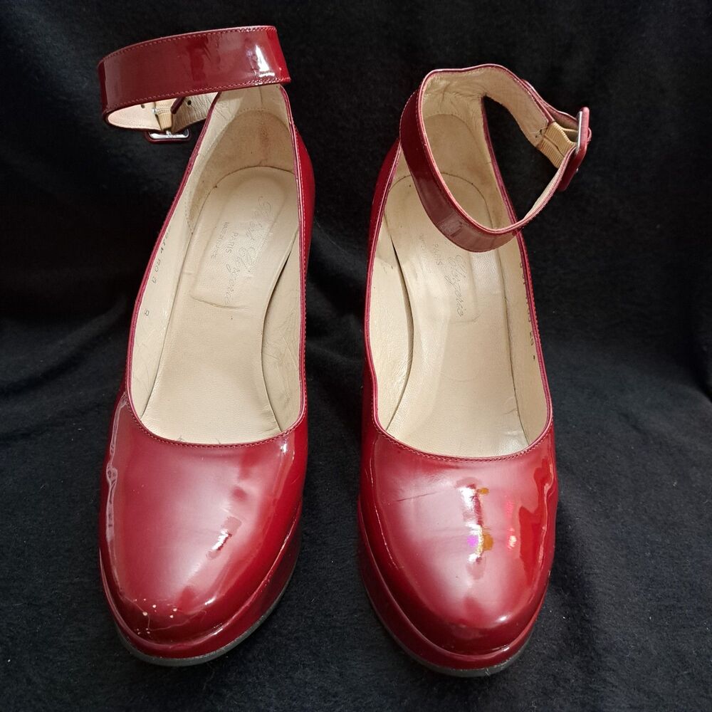 Vintage Robert Clergerie Tulam Red Baby Doll Style Patent Leather Sz 8 B Wedges